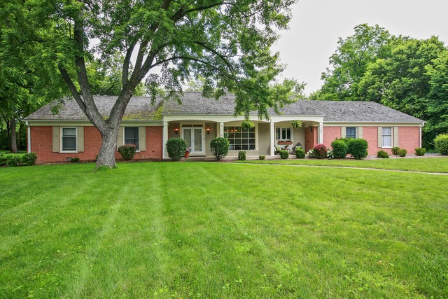 721 Walnut Rd, Barrington, IL 60010 photo 1
