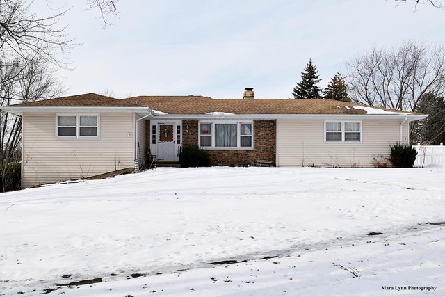 1176 Ridgeway Dr, Elgin, IL 60123 photo 1