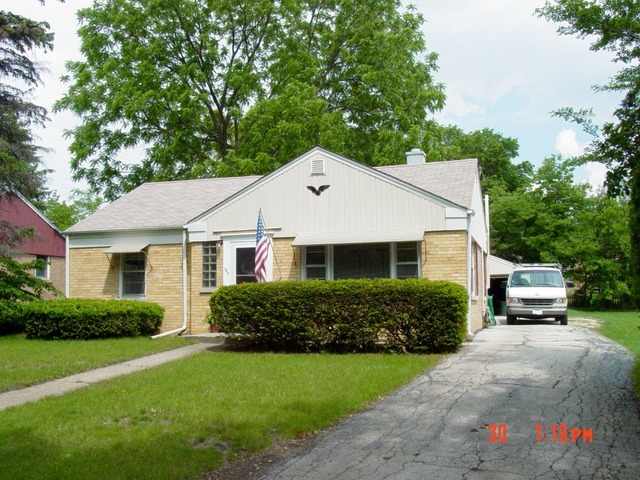 107 S Williston St, Wheaton, IL 60187 photo 1