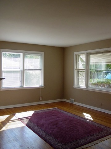 107 S Williston St, Wheaton, IL 60187 photo 4