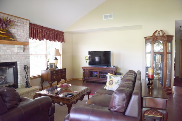 25720 S Middle Point Ave, Monee, IL 60449 photo 5