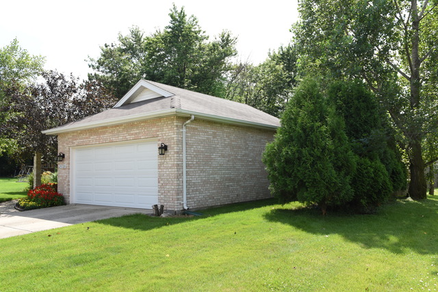 25720 S Middle Point Ave, Monee, IL 60449 photo 24