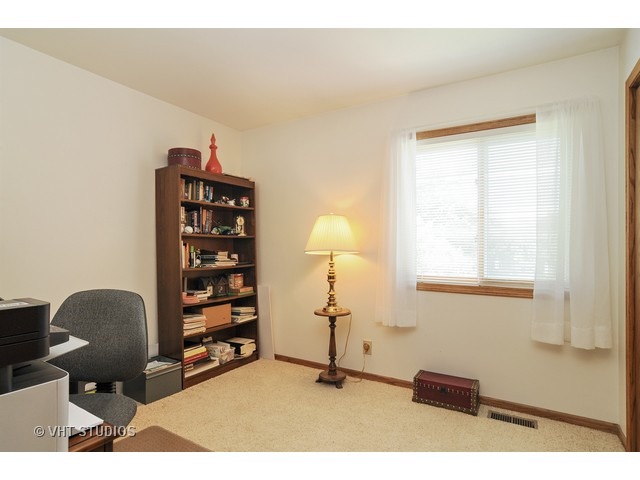 17529 W Hawk Ct, Gurnee, IL 60031 photo 14