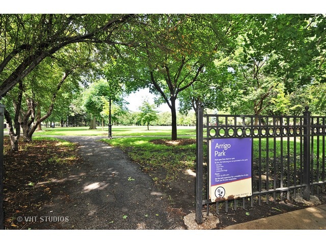 811 S Lytle St #203, Chicago, IL 60607 photo 9