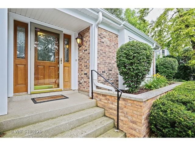 2321 Appleby Ct, Wheaton, IL 60189 photo 15