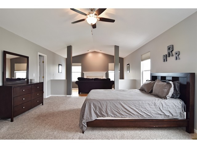 143 Cedarfield Dr, Bartlett, IL 60103 photo 10