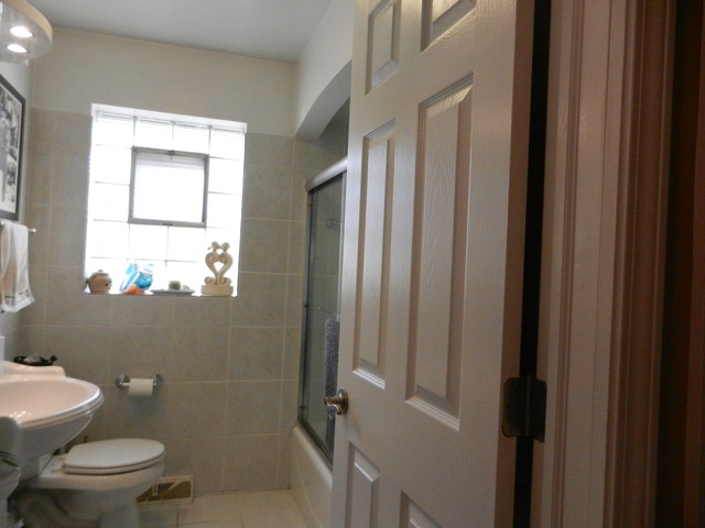 4536 N Opal Ave, Harwood Heights, IL 60706 photo 8
