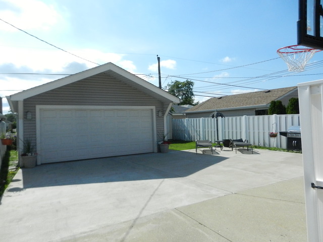 4536 N Opal Ave, Harwood Heights, IL 60706 photo 14