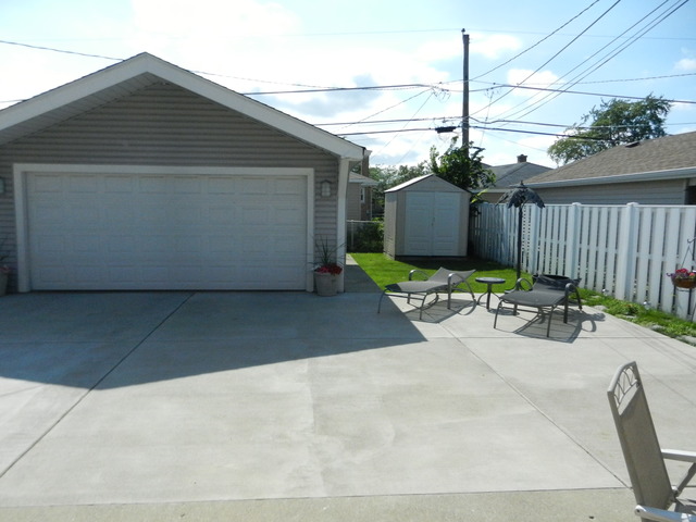 4536 N Opal Ave, Harwood Heights, IL 60706 photo 13