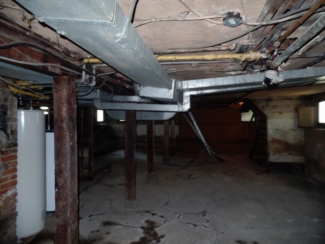 5930 W Erie St, Chicago, IL 60644 photo 9