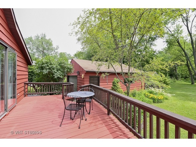 1113 Pine St, Fox River Grove, IL 60021 photo 13