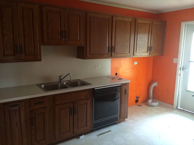 682 N Green Dr, Wheeling, IL 60090 photo 8