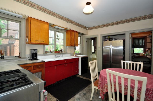 85 Akenside Rd, Riverside, IL 60546 photo 12