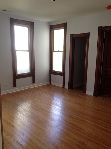 321 E 9th St, Lockport, IL 60441 photo 10