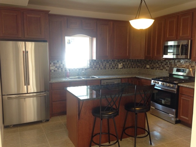321 E 9th St, Lockport, IL 60441 photo 4