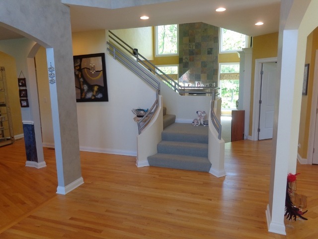 940 Auburn Ln, Bartlett, IL 60103 photo 2