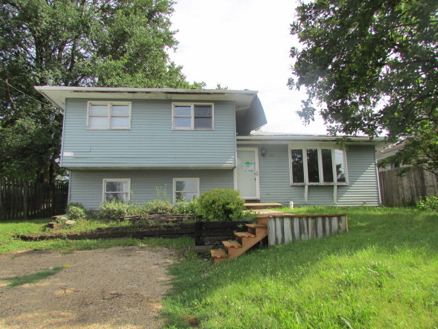 234 South Dr, Mchenry, IL 60051 photo 1