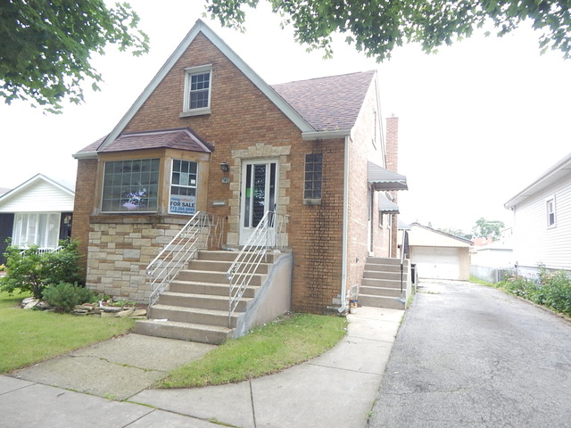 7412 W 58th Pl, Summit Argo, IL 60501 photo 1