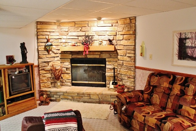 8421 Abbott Ln, Cary, IL 60013 photo 19