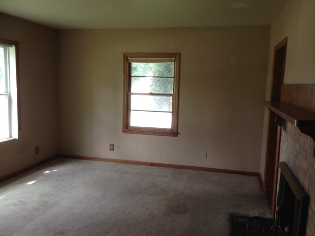924 Windsor Ave, Aurora, IL 60505 photo 4