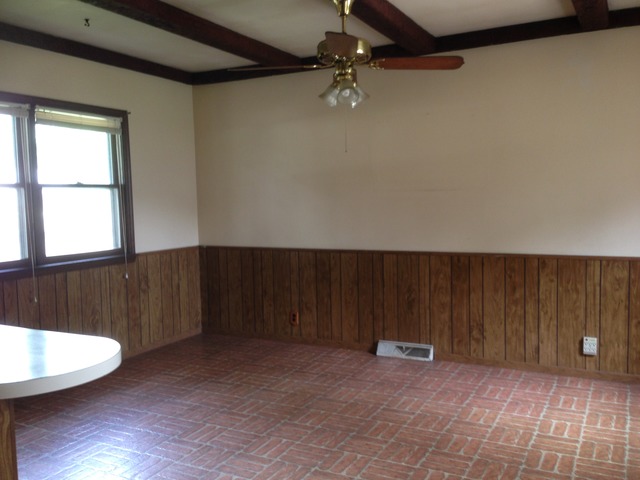 924 Windsor Ave, Aurora, IL 60505 photo 6