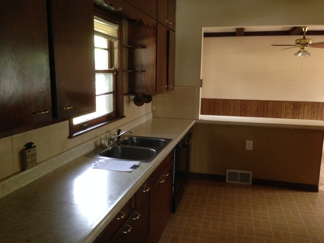 924 Windsor Ave, Aurora, IL 60505 photo 8