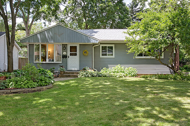 908 Lyford Ln, Wheaton, IL 60189 photo 1