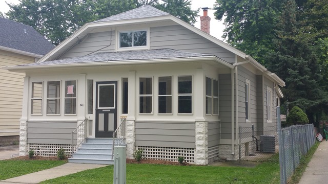 341 Simms St, Aurora, IL 60505 photo 1