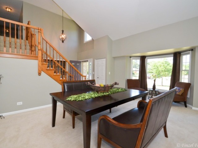 315 Stonegate Rd, Algonquin, IL 60102 photo 7