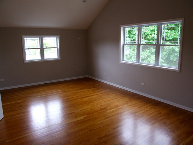 11035 S Whipple St, Chicago, IL 60655 photo 9