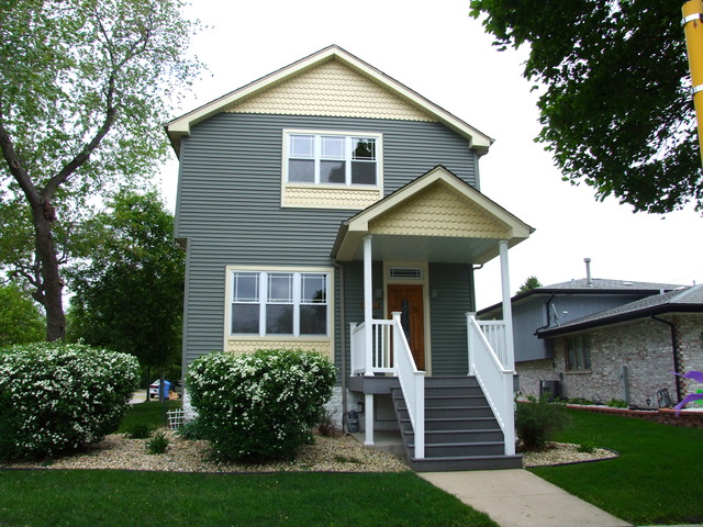 11035 S Whipple St, Chicago, IL 60655 photo 1