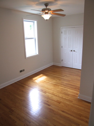 11035 S Whipple St, Chicago, IL 60655 photo 8