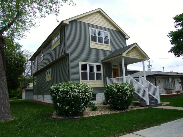 11035 S Whipple St, Chicago, IL 60655 photo 2