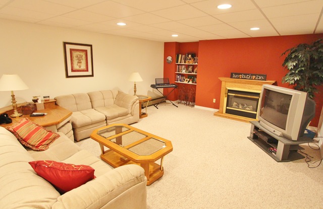 1496 Jo Lin St, Morris, IL 60450 photo 9