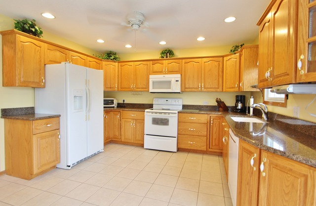 1496 Jo Lin St, Morris, IL 60450 photo 4