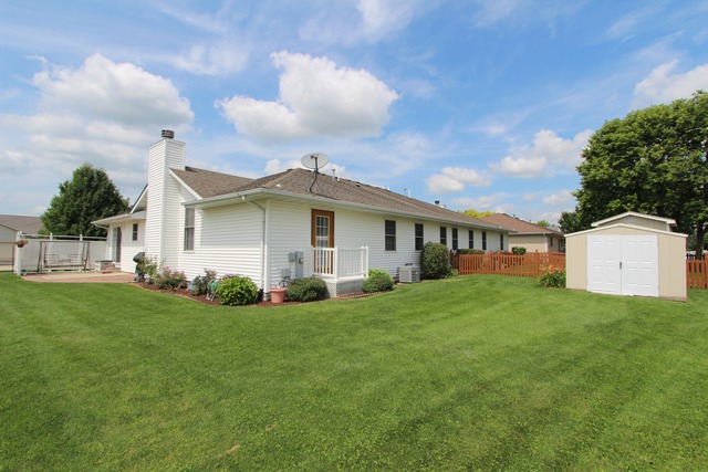 1496 Jo Lin St, Morris, IL 60450 photo 1