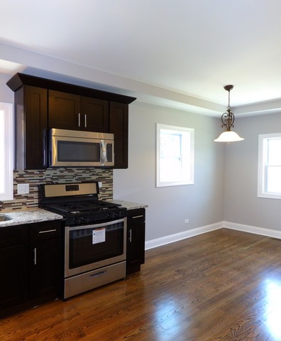 212 E 89th Pl, Chicago, IL 60619 photo 9