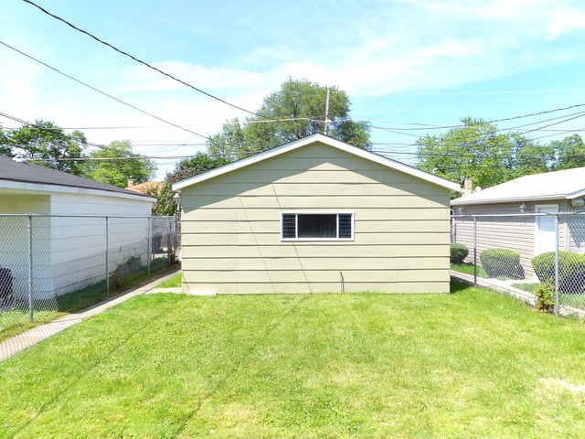 212 E 89th Pl, Chicago, IL 60619 photo 23
