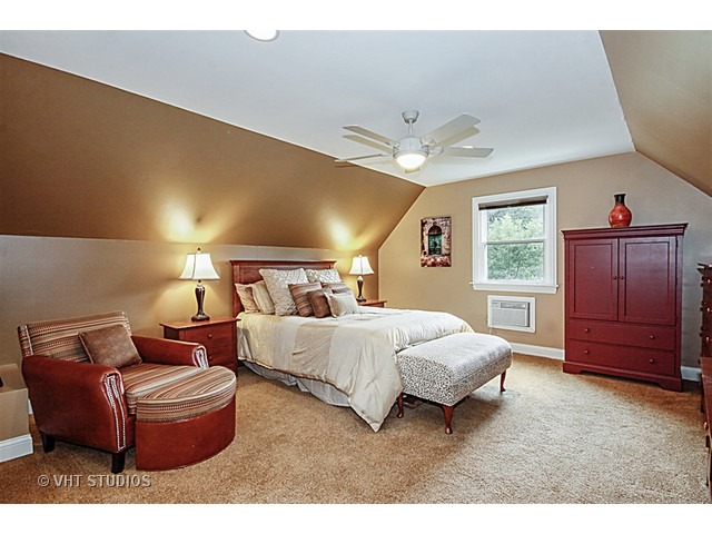6231 S Bentley Ave, Willowbrook, IL 60527 photo 7