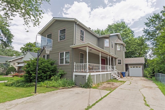 1339 White St, Des Plaines, IL 60018 photo 1