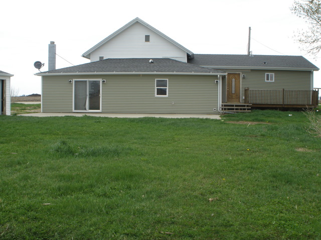 4103 E 7th Rd, Mendota, IL 61342 photo 3