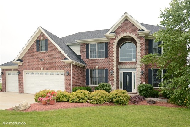 16526 S Mueller Cir, Plainfield, IL 60586 photo 1