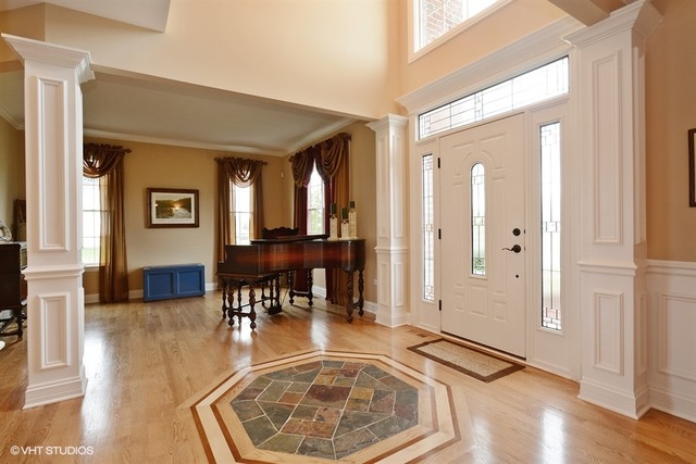 16526 S Mueller Cir, Plainfield, IL 60586 photo 6