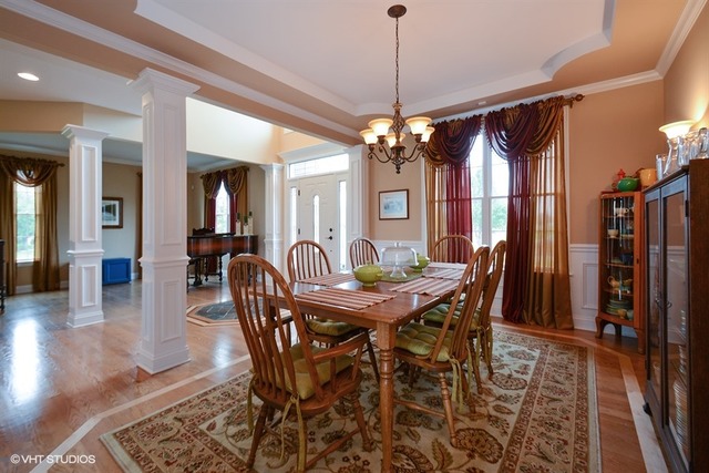 16526 S Mueller Cir, Plainfield, IL 60586 photo 5