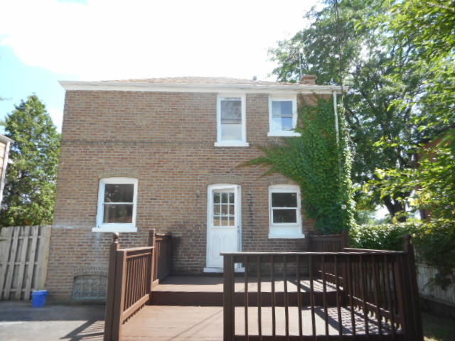 446 E Thacker St, Des Plaines, IL 60016 photo 3