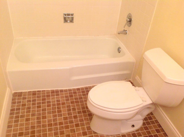 1700 Robin Ln #b, Hoffman Estates, IL 60169 photo 19