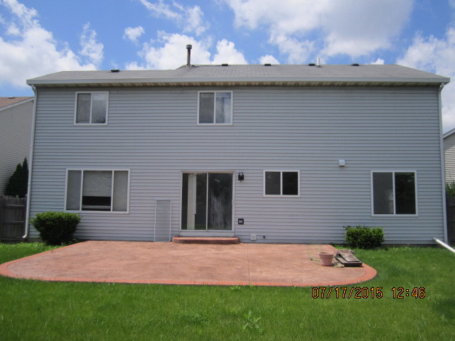 619 Woodbridge Dr, Elgin, IL 60124 photo 24