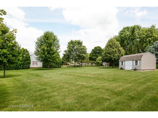 27001 S Beverly Dr, Monee, IL 60449 photo 12