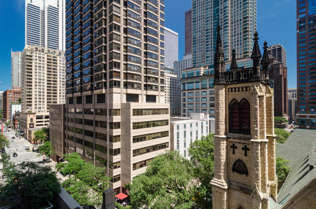 21 E Huron St #806, Chicago, IL 60611 photo 15