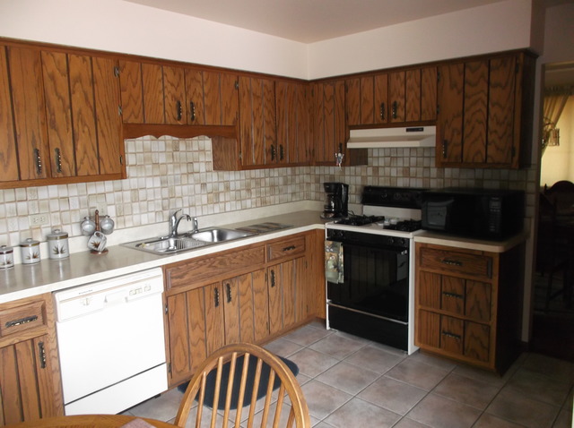 2980 190th Pl, Lansing, IL 60438 photo 2